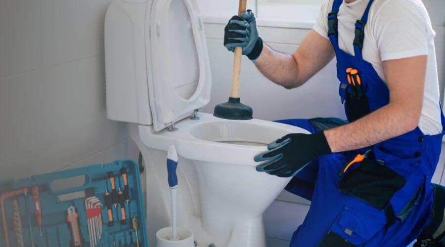 sewer line plumber in Mountain Ranch, CA